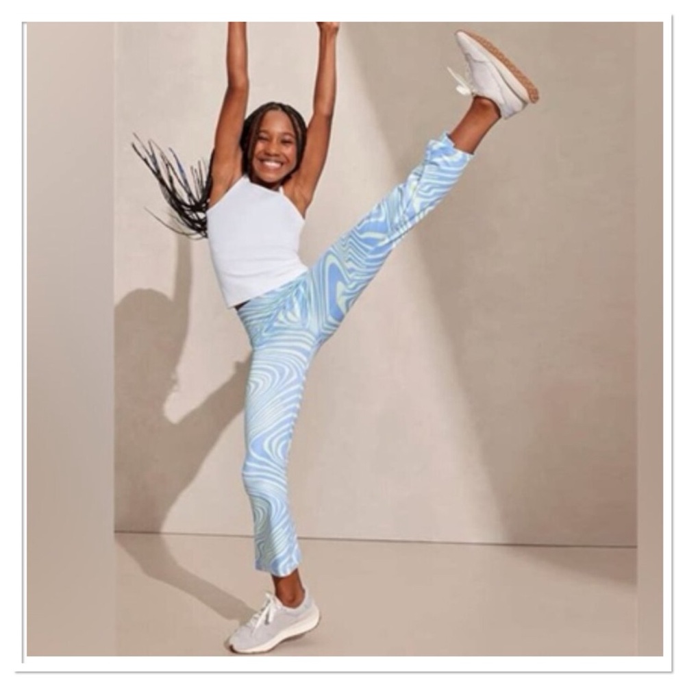 Athleta Girl Chit Chat Kick Flare Capri Pants